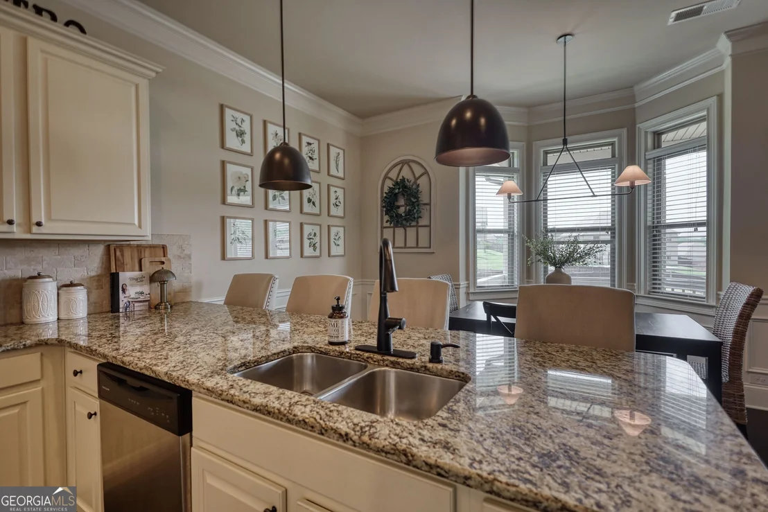 Photo of 3323 Shoals Ridge Drive