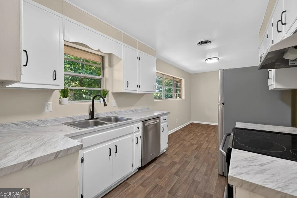 Photo of 610 Vincent Drive