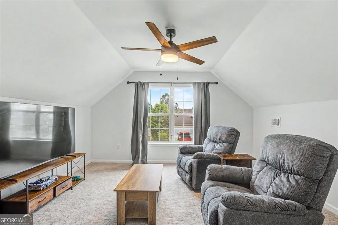 Photo of 512 Amsonia Circle