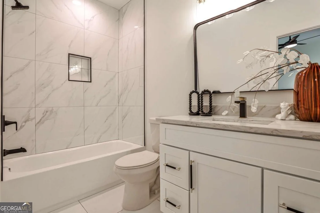 Photo of 1401 Rupert Road