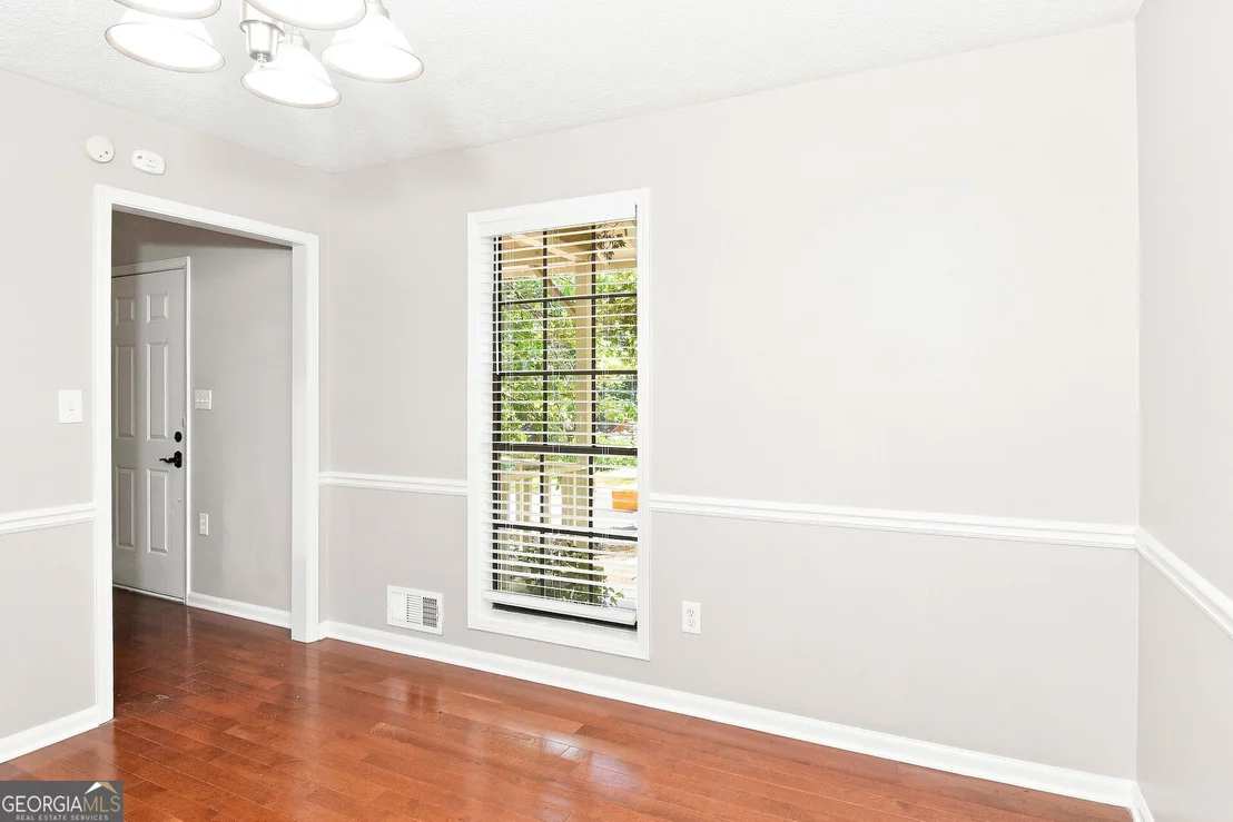 Photo of 3409 Mill Stream Lane SW