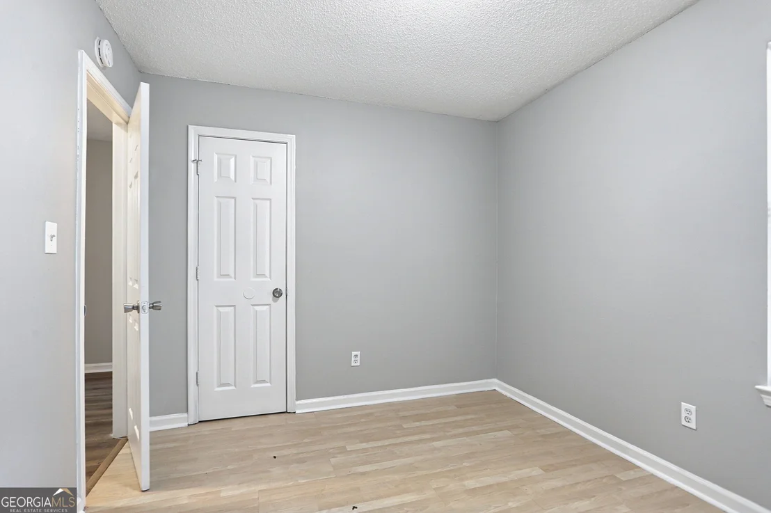 Photo of 1586 Elizabeth Lane