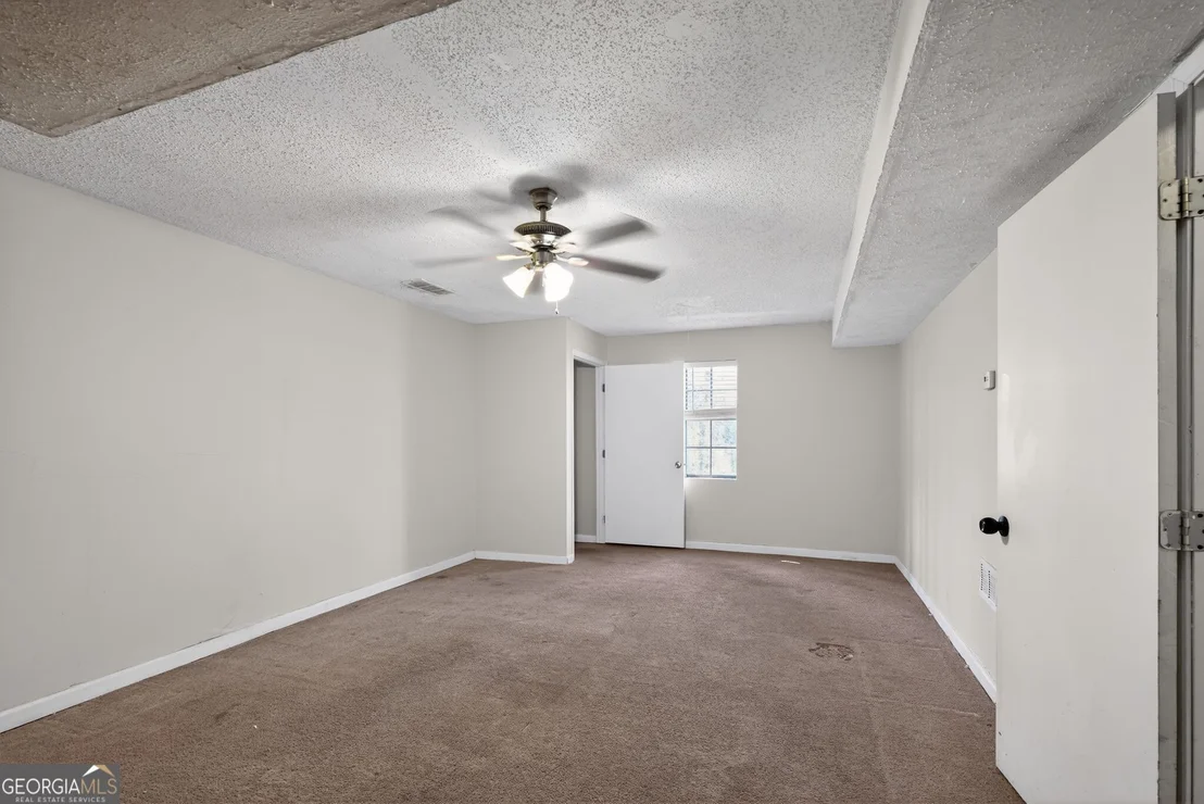 Photo of 879 Lost Creek Circle