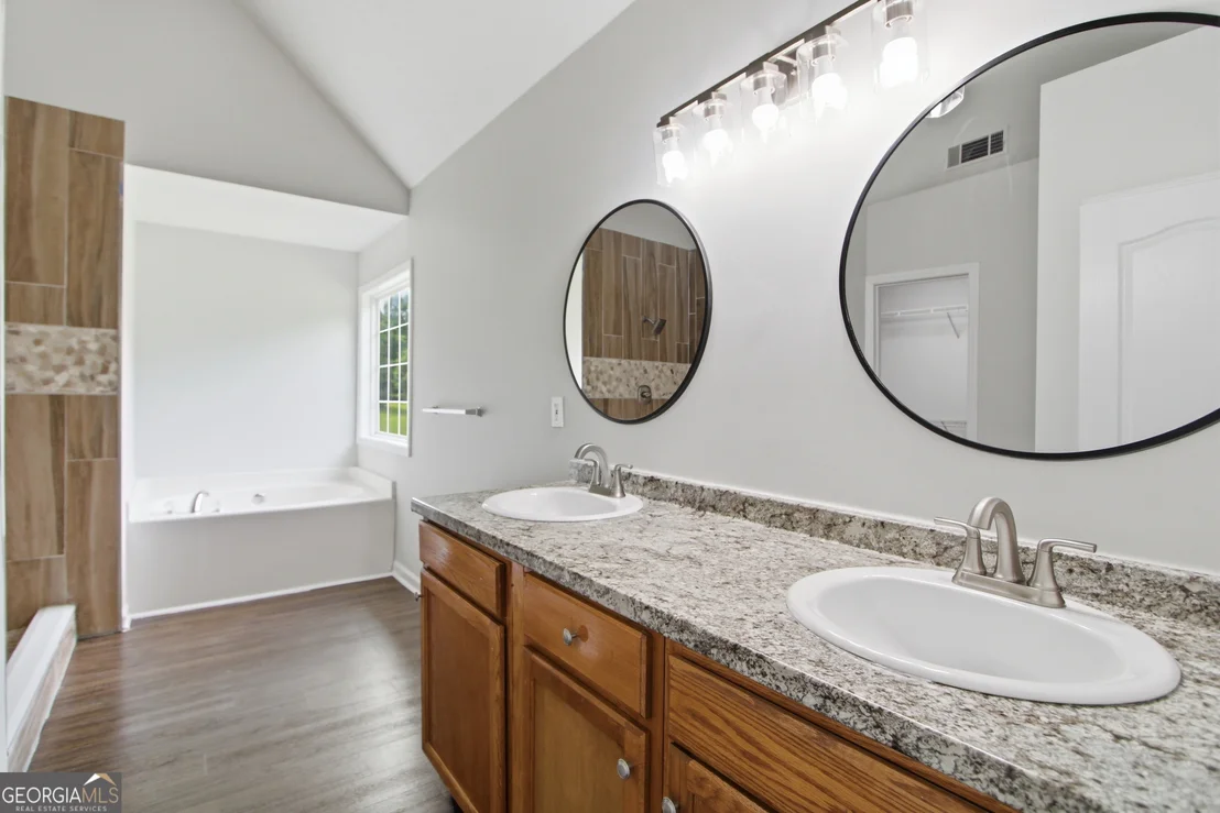 Photo of 30 Maple Trace