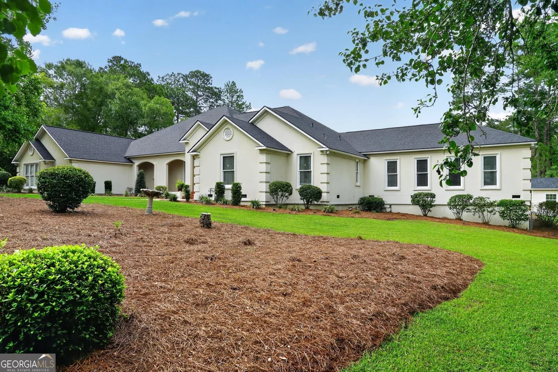 Photo of 7 Lakeview Cove