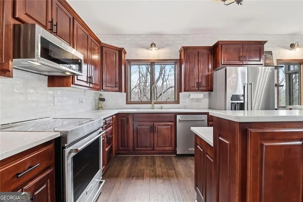 Photo of 80 McElroy Mountain Drive