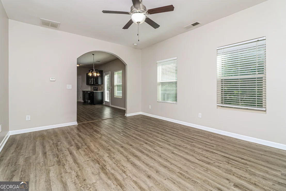 Photo of 403 Westridge Circle