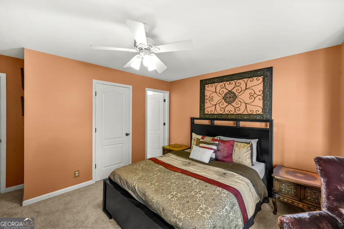 Photo of 990 Autumn Close