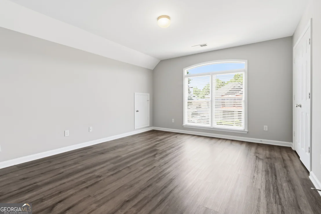 Photo of 4153 Ashland Circle
