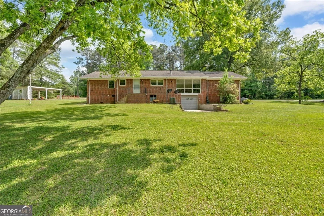 Photo of 107 Lakeview Drive