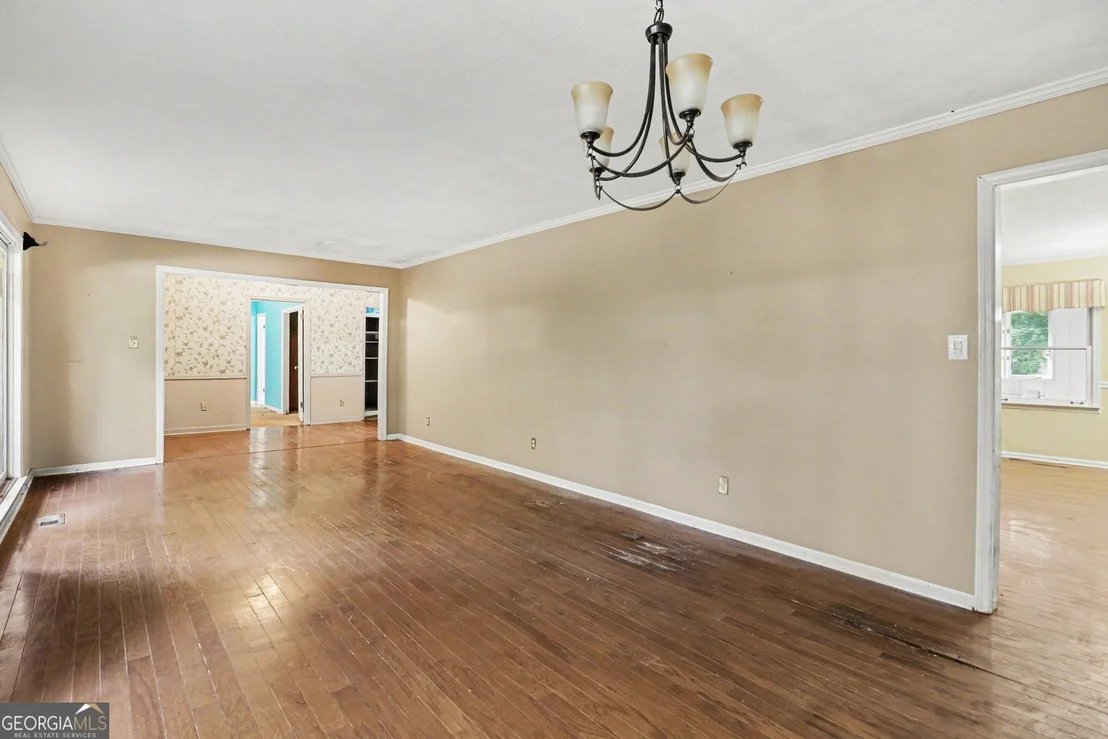 Photo of 981 Cameron Mill Road
