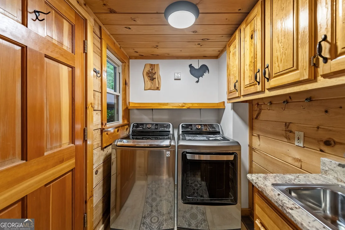 Photo of 4396 Highway 382 W