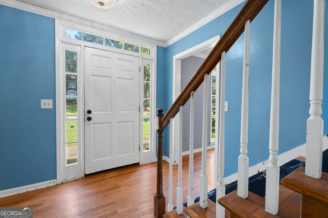Photo of 2575 Fairview Lane
