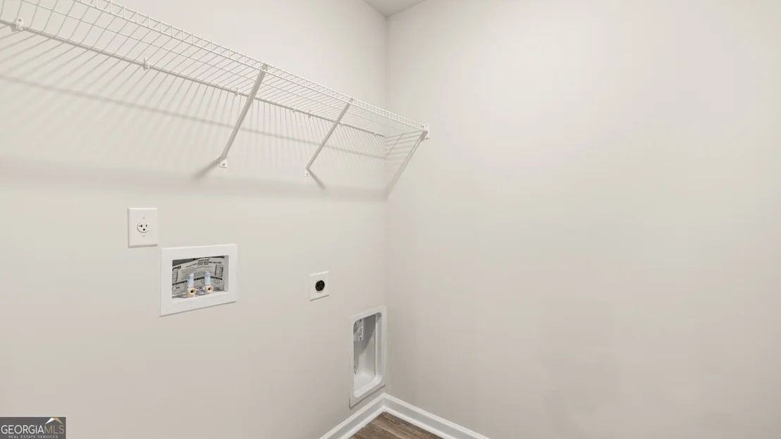 Photo of 454 Abbott Road