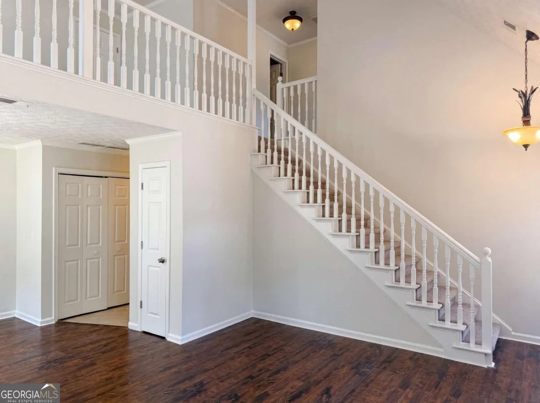 Photo of 722 Ridgetop Road