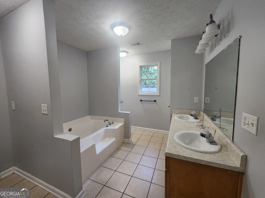 Photo of 526 Vista Drive
