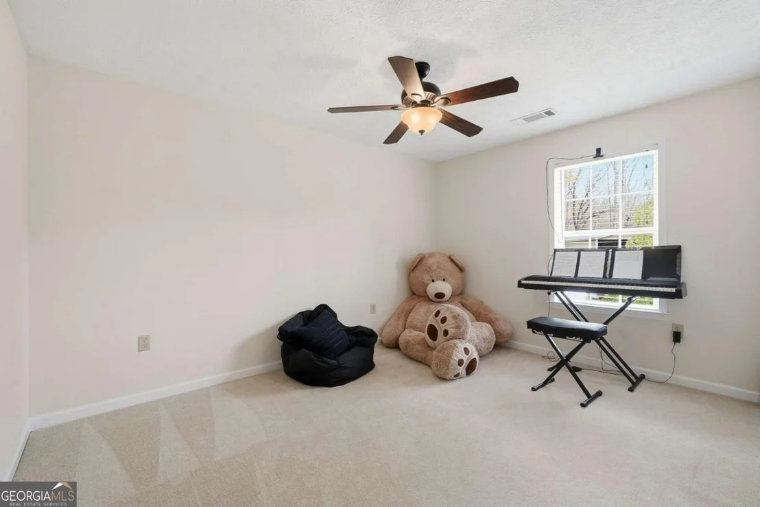 Photo of 134 Nicholson Lane
