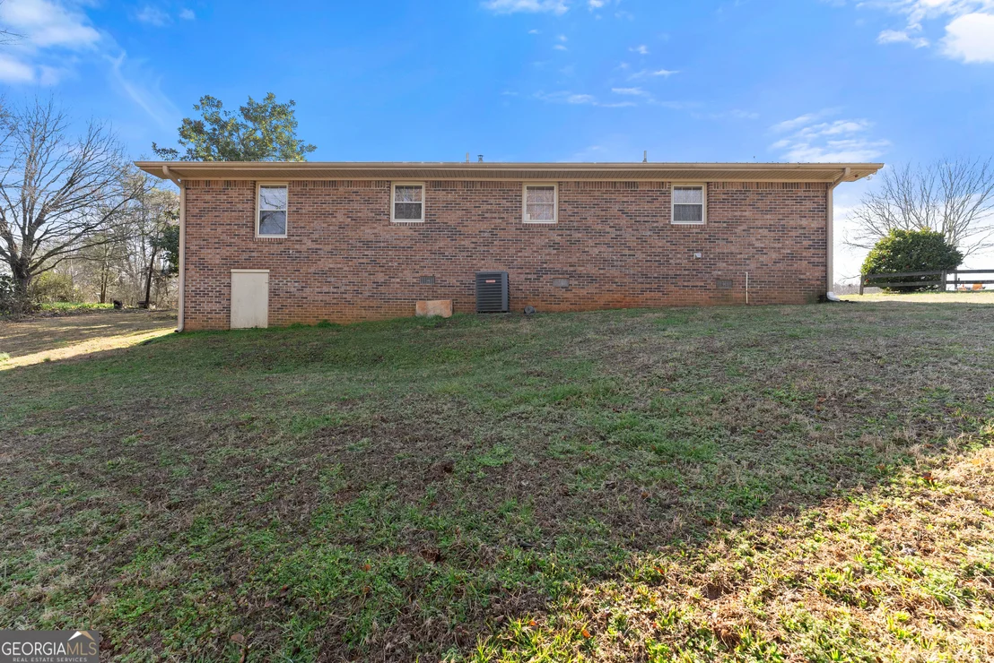 Photo of 431 Clover Leaf Road