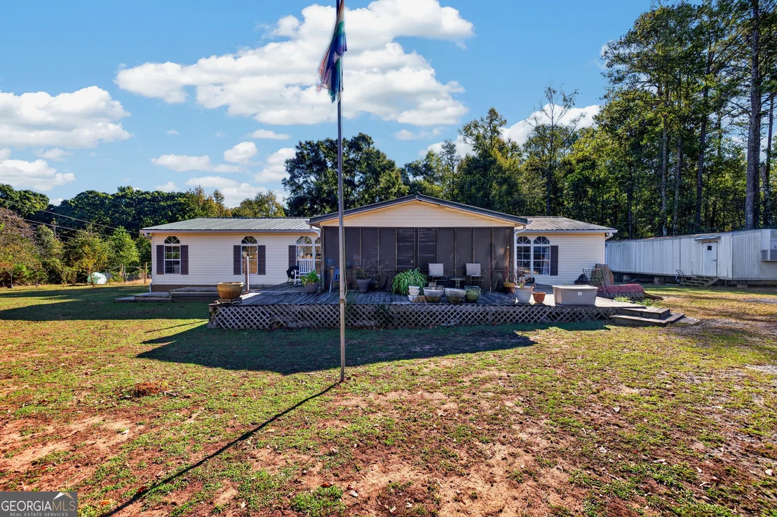 Photo of 2150 Centennial Road