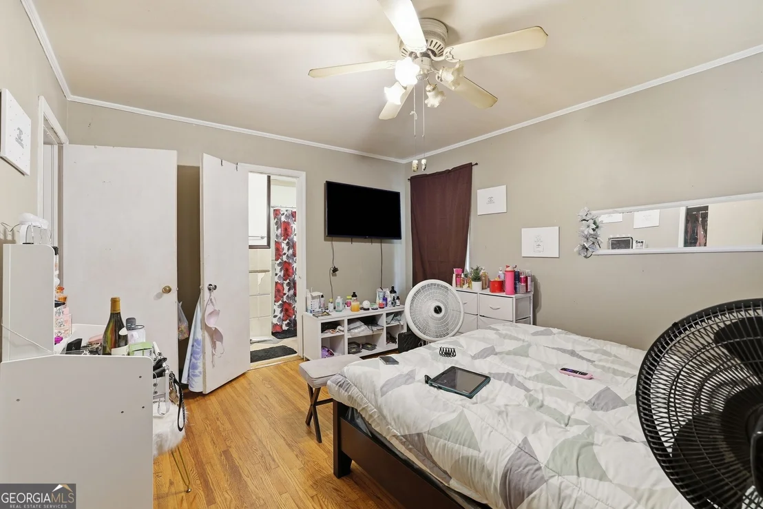 Photo of 327 Poplar Street