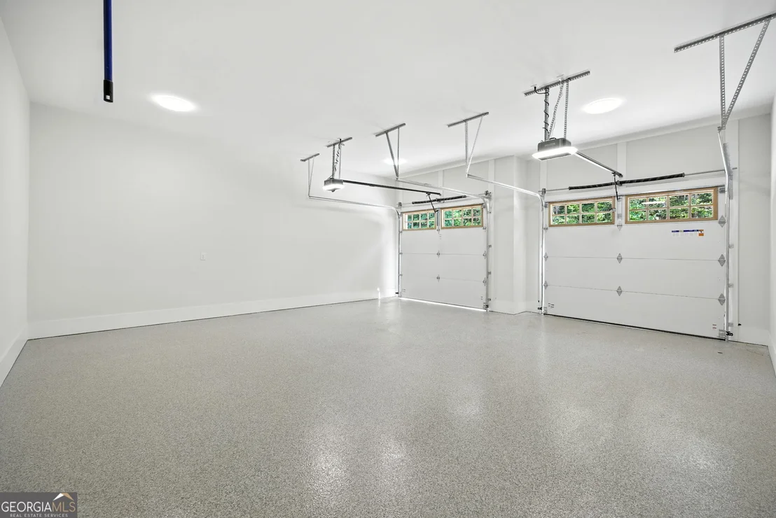 Photo of 608 Winterberry Drive