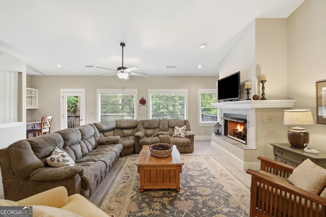Photo of 160 Ridgepole Drive