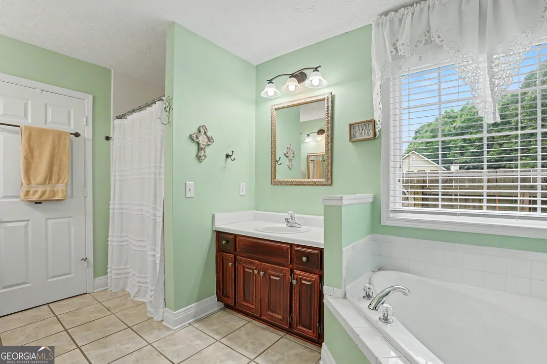 Photo of 157 Cabots Creek Drive