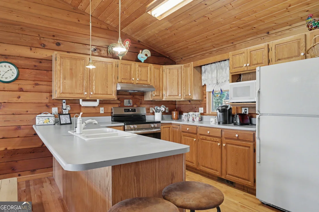 Photo of 437 Highpoint Drive