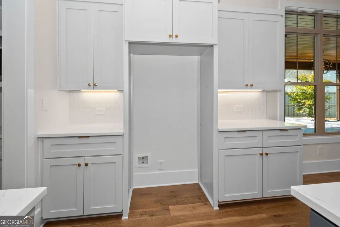 Photo of 220 Arbor Garden Circle