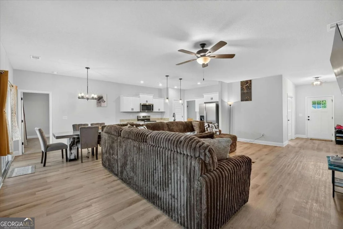 Photo of 329 Crosswinds Drive