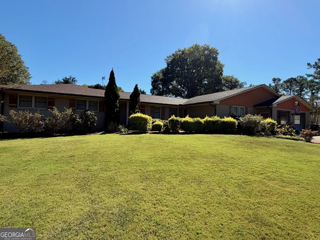 Photo of 204 Arrowhead Drive