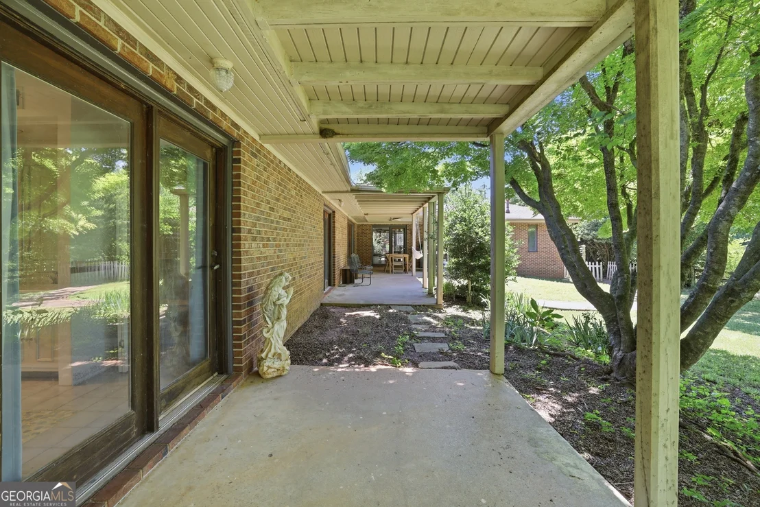 Photo of 410 Tower Road