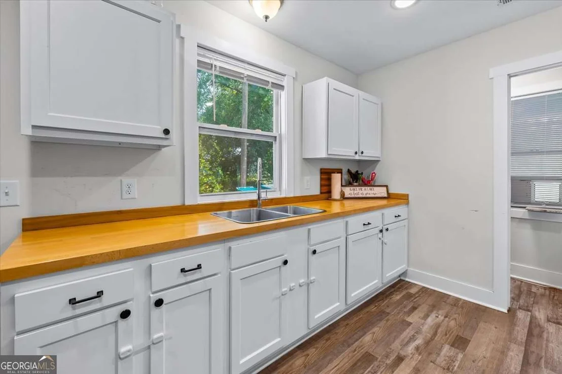 Photo of 204 N Ash Street