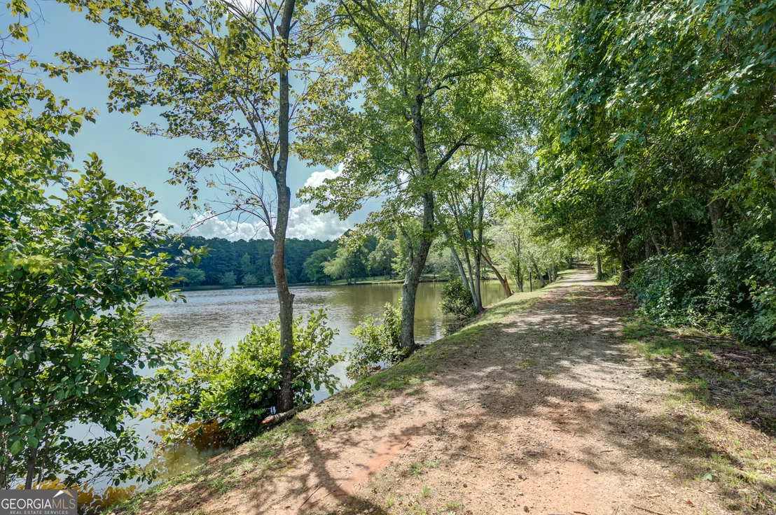 Photo of 215 Wessmanor Drive