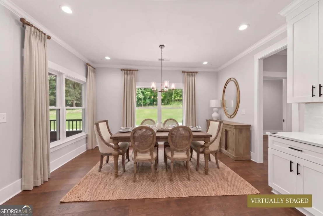 Photo of 1231 Spinnaker Road