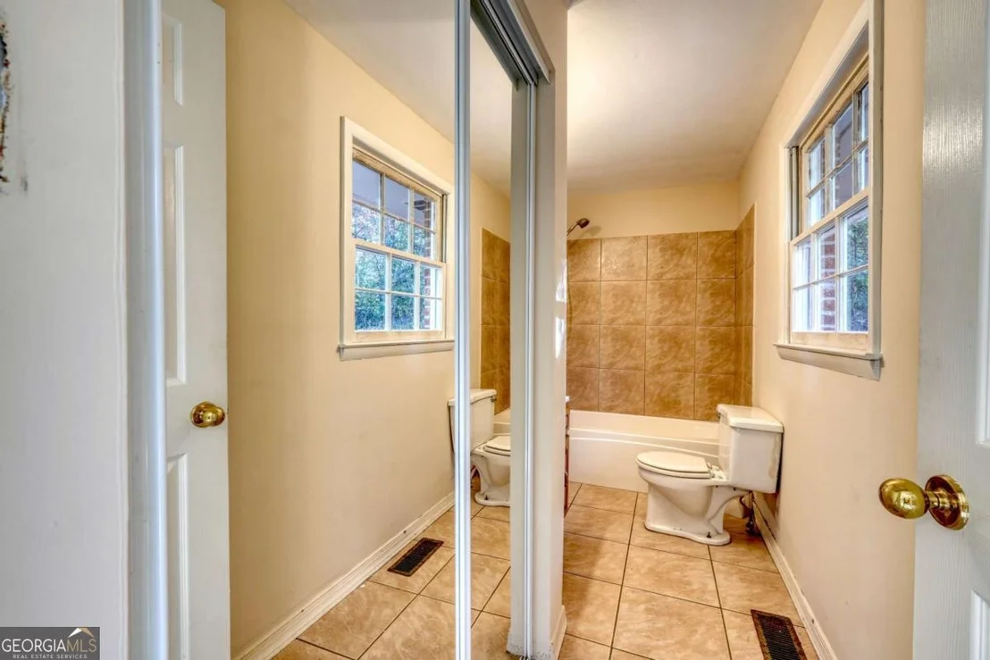 Photo of 110 Johnson Road