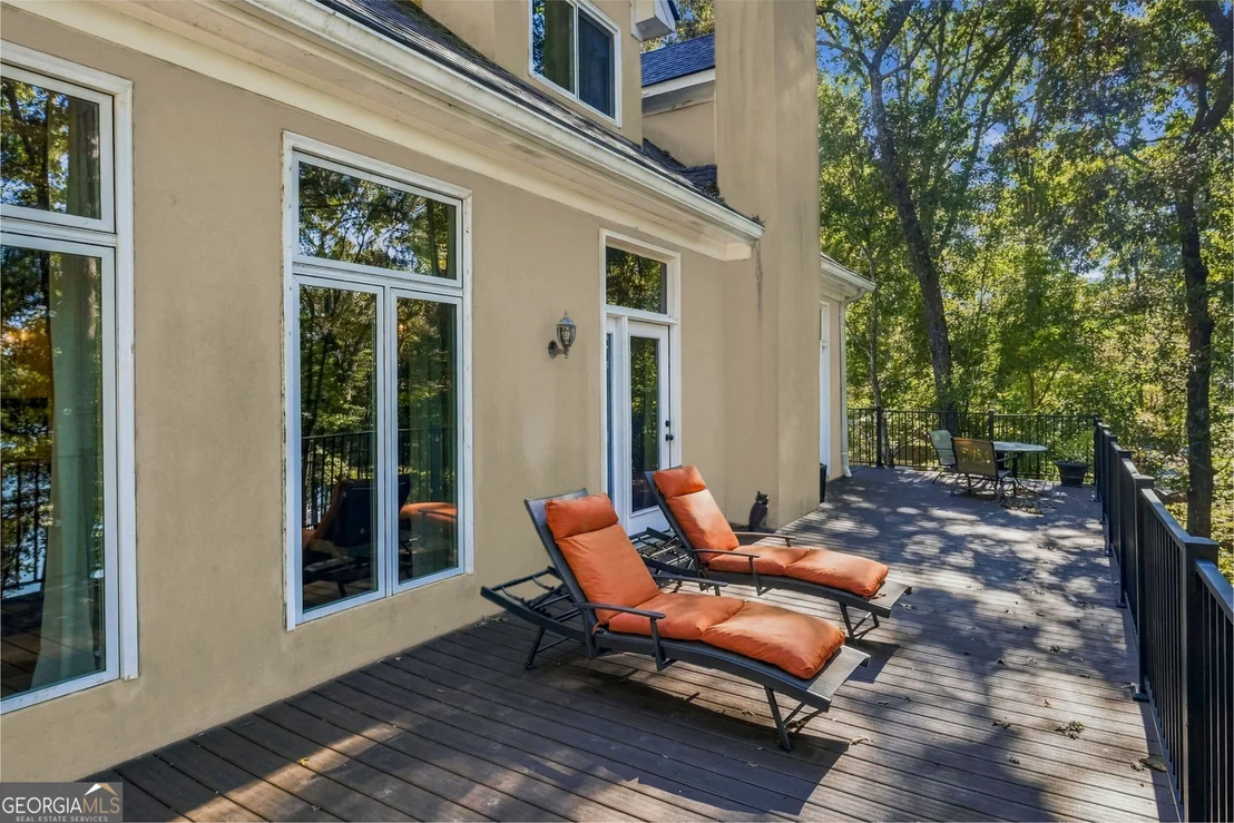 Photo of 3601 Lakeview Drive