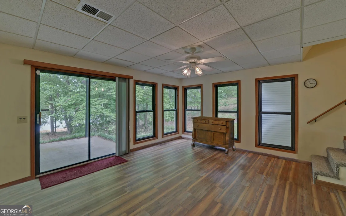 Photo of 371 Shorewood Circle