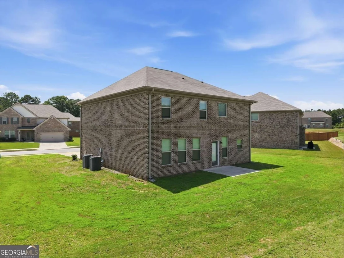 Photo of 417 Sawmill Trace