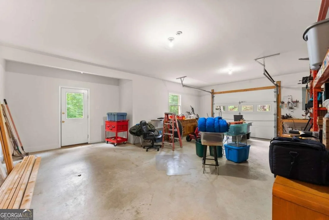 Photo of 2405 Brooks Road