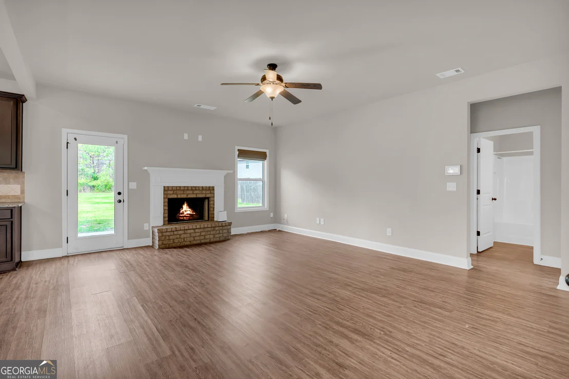 Photo of 9003 Holder Road