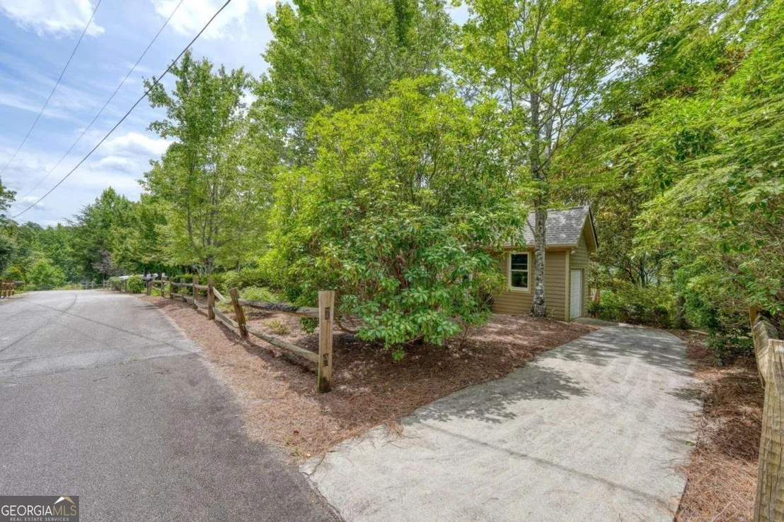 Photo of 48 Pine Top Drive
