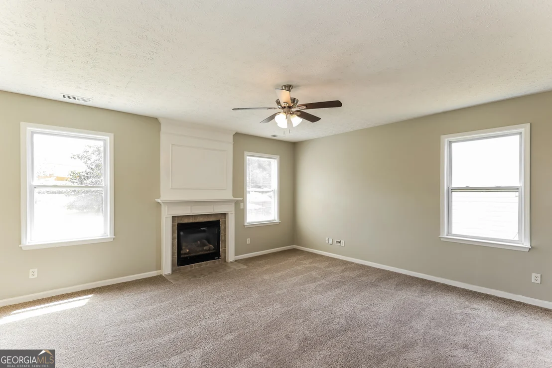 Photo of 8931 Crestview Circle