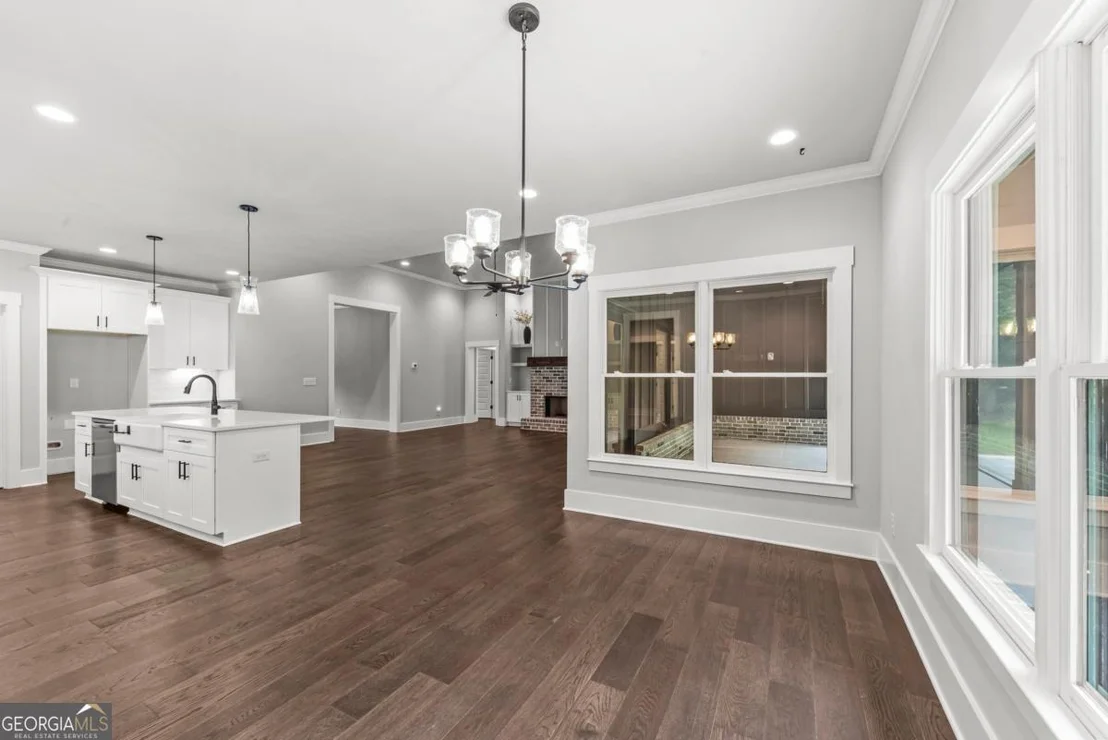 Photo of 1231 Spinnaker Road