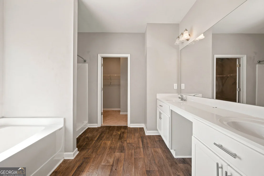 Photo of 408 Glenn Trail