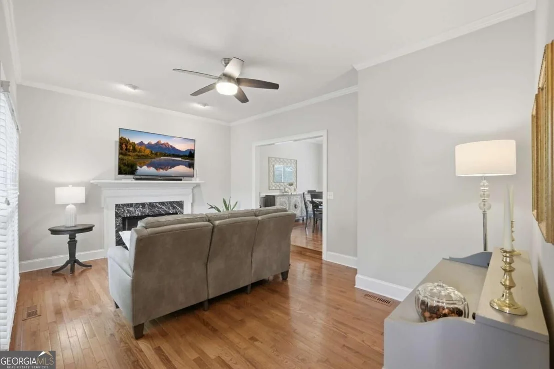 Photo of 1851 Calvin Drive