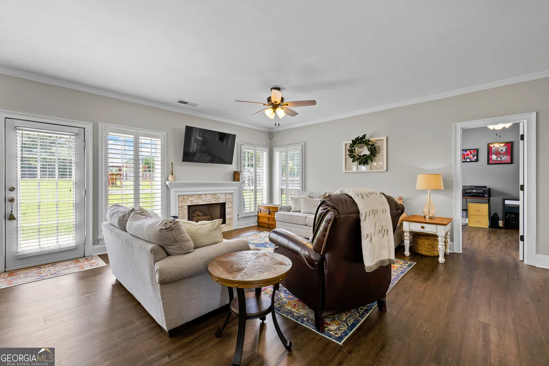 Photo of 93 Fieldstone Way
