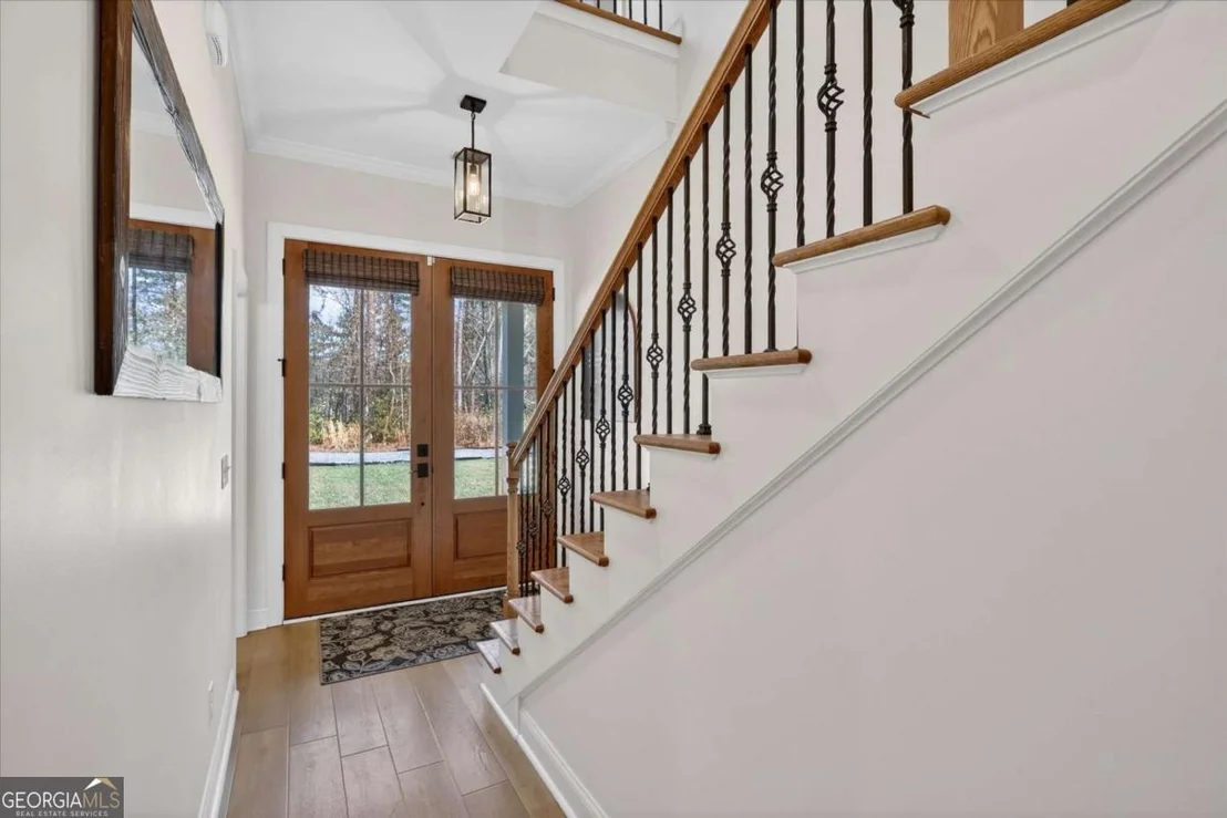 Photo of 320 Long Pond Road