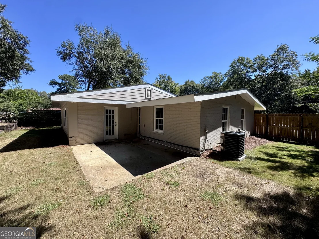 Photo of 855 Emerald Street