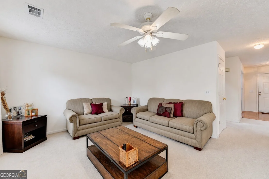Photo of 3012 River Garden Road